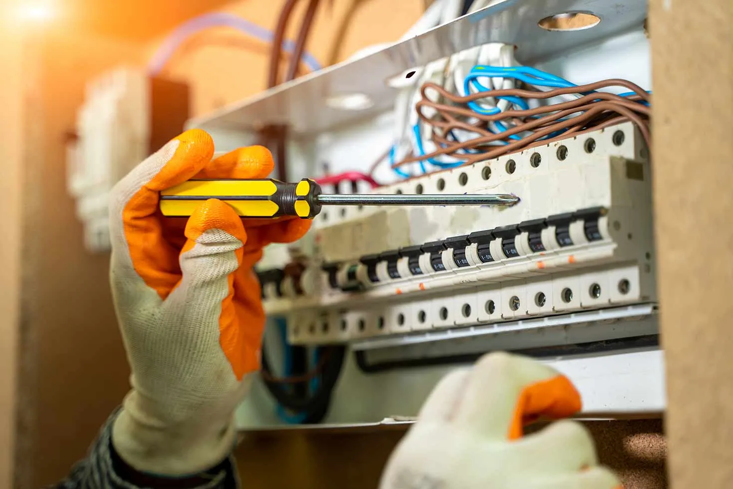 home-and-commercial-electrical-solutions-sydney-1